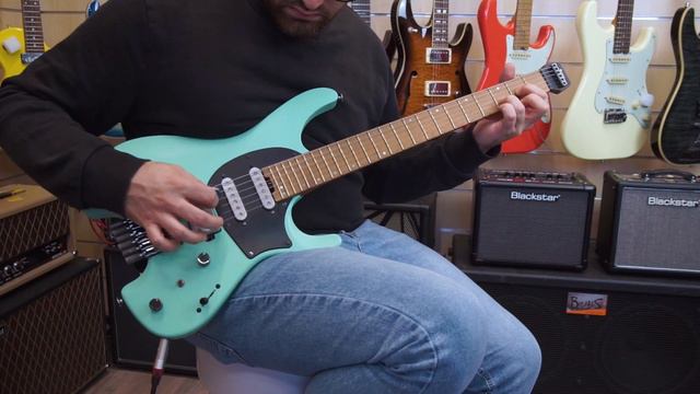 Ibanez Q54 | Una Headless Da Perderci La Testa! | CHITARRE AL VOLO! | Ep. 15