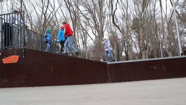 ТЄРИТОРІЯ ЄКСТРИМА. СКЕЙТ ПАРК.  Мотузковий парк. Гезлев біля озера Мойнаки