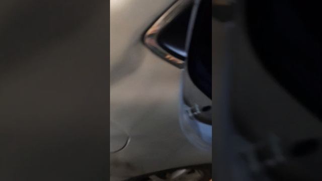 Ремонт дверей: снятие обшивки и замена ручек