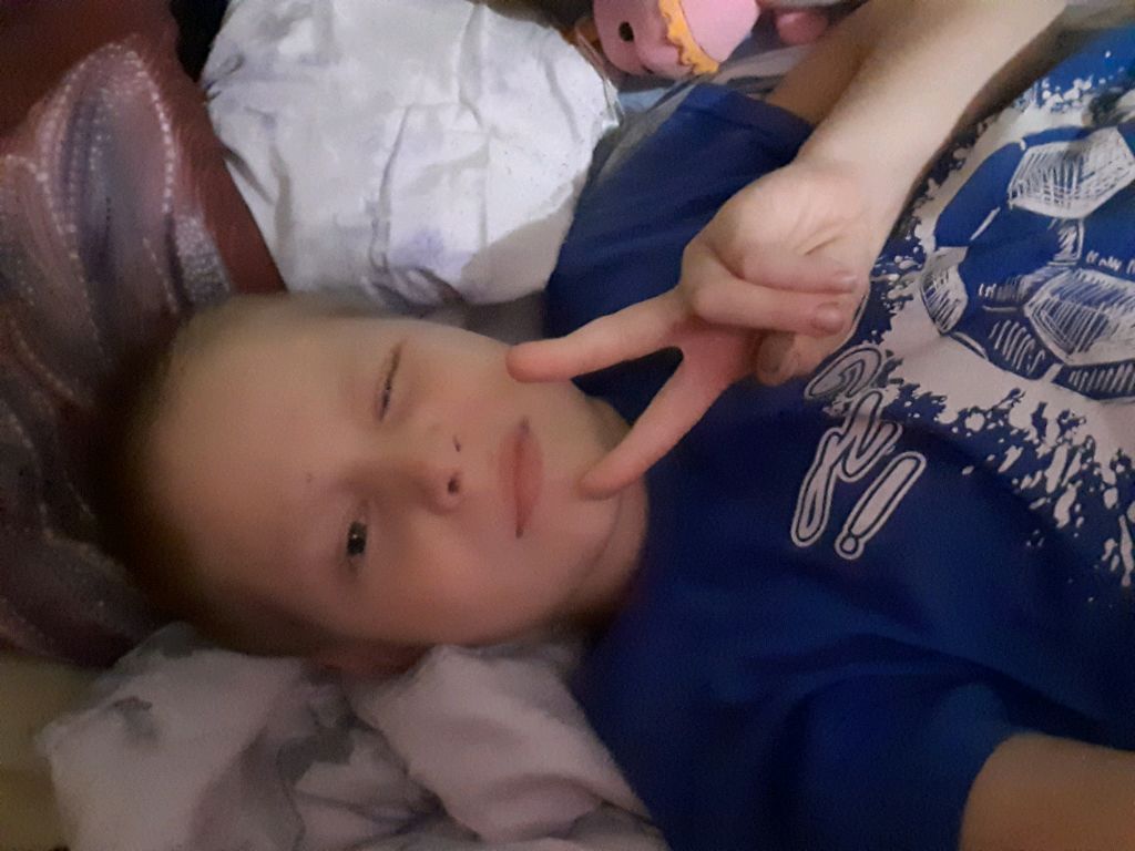 пою все песни, которые напишите в комментариях