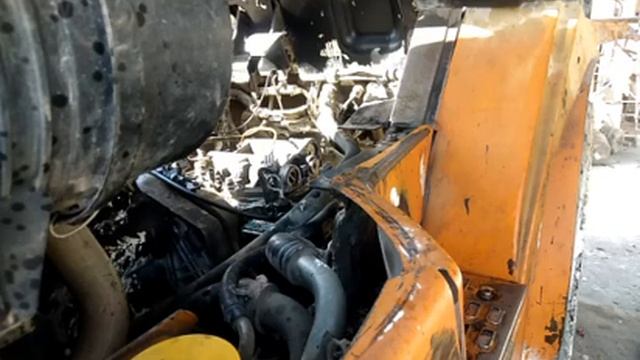 TORQUE CONVERTER TOYOTA FORKLIFT SULIRANIN SA FORKLIFT NA ITO AY NAPAGANA KO NA SYA