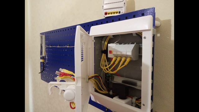 ME DOM.RU ZTE H118N EKF 24 держатель для роутера