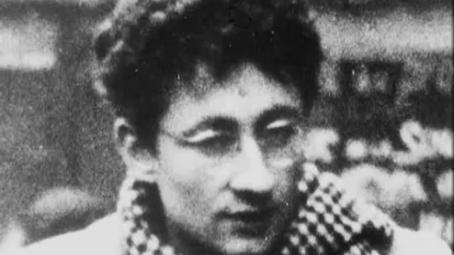 Мы Кружим В Ночи. Нас Пожирает Пламя.