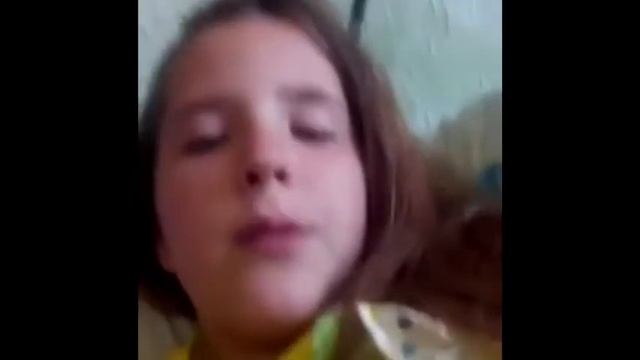 Эта песня заела у меня в голове! Реакция на видео4! Я подпеваю!