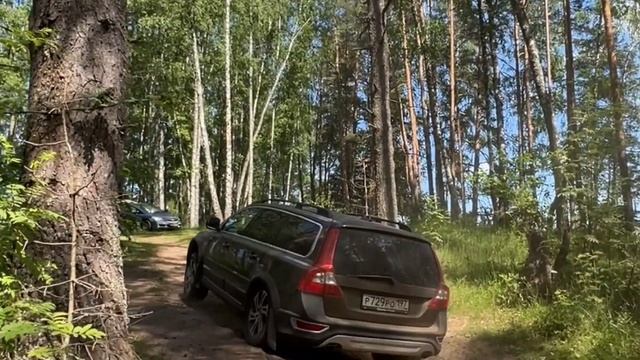 Volvo XC70. Cross Country Moments.