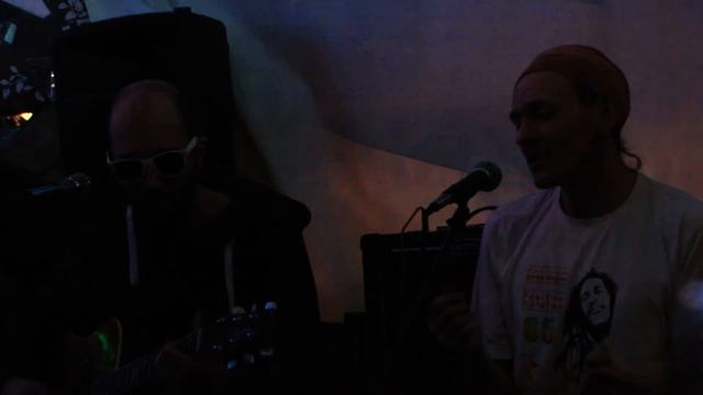 Рома ВПР, Ваня Жук. квартирник в Питере. 27.04.2013 VI