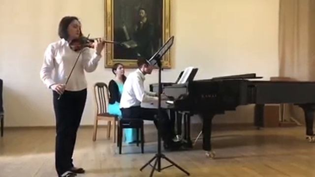 Дебюсси  соната для скрипки и  фортепиано ( часть 1)