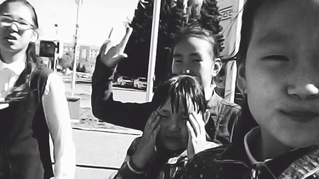 Гуляла в компании лучших подруг!😜😜😜😜