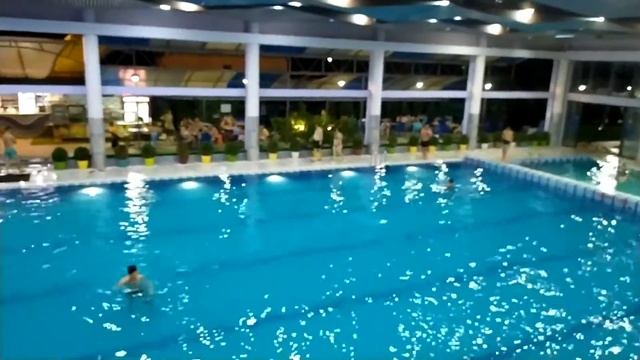 8b1c8315adb40d6463f520652cd18316