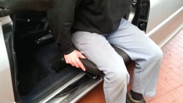 Schwenksitz Fahrersitz Peugeot 1007