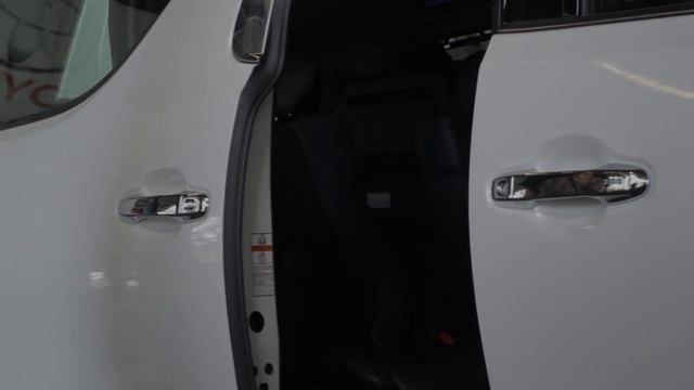 TOYOTA VELLFIRE Cara Membuka Pintu