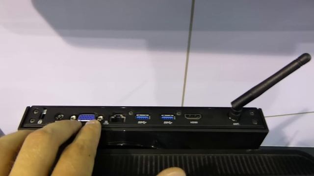 Asus Eee Box EB1033 Im Hands On [DE]