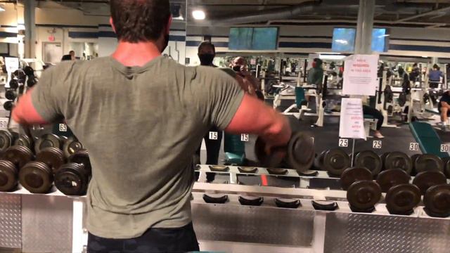 High Volume Shoulder Workout And Posing With Classic Physique Pro Abner Logan