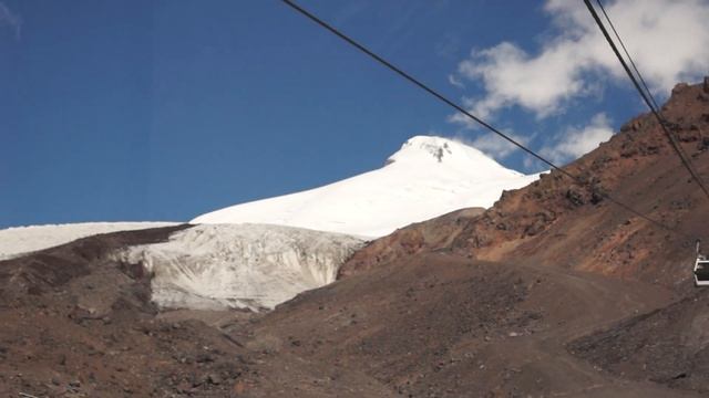 Эльбрус. Подъем по канатной дороге. Станция Кругозор - станция Мир.
