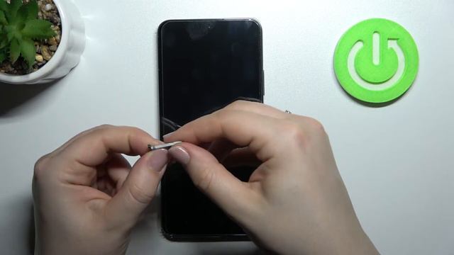 Cómo Insertar La Tarjeta SIM En SAMSUNG GALAXY S22+