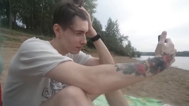МЕНЯ УКУСИЛА ОСА