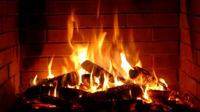 HD Камин 3 часа без остановки горит огонь с реальным звуком и треском