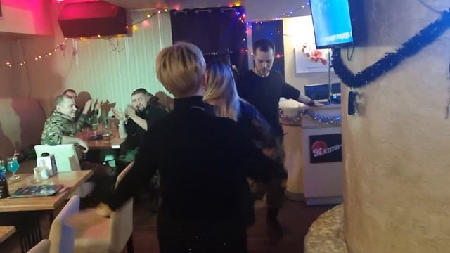 18.12.2022 г. г. Донецк Ресторан Пятница