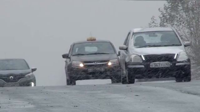 ГИБДД напоминает участникам дорожного движения о соблюдении мер безопасности на дорогах