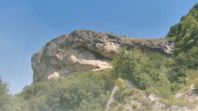 Архыз горный родник на дороге) Спасибо за гостеприимство.