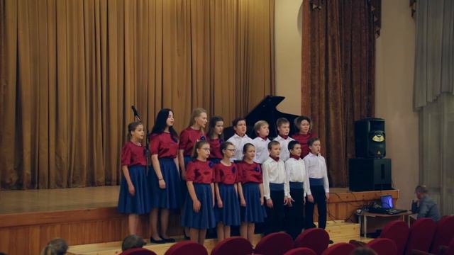 Смешанный ансамбль преподавателей и учащихся хора 