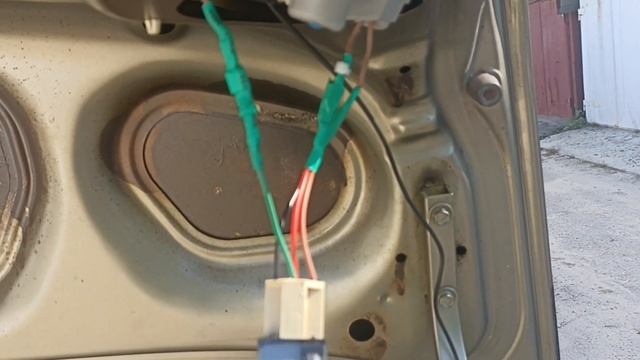 Подключение камеры заднего вида Ланос ( Самый простой и надежный способ)