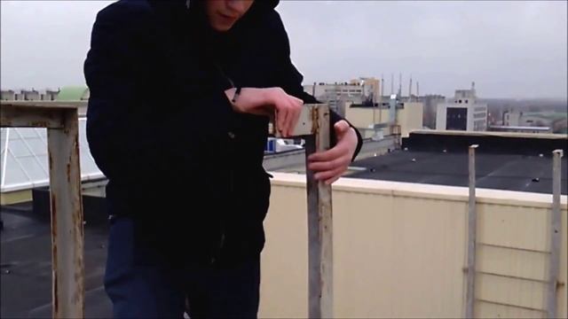 На крыше максимира