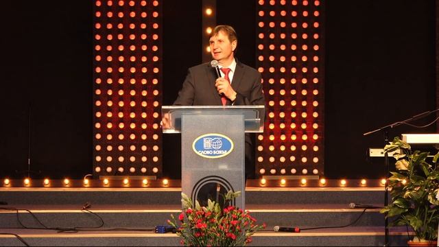 18.04.2019 - Четверг перед Пасхой - Причастие.