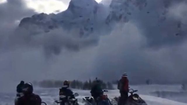 Лавина Фишт