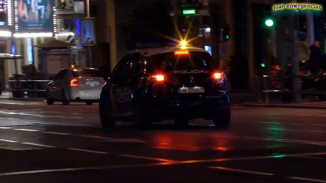 Citroen C4 picasso y Renault Scenic. 3X Policia Nacional y Policia Municipal