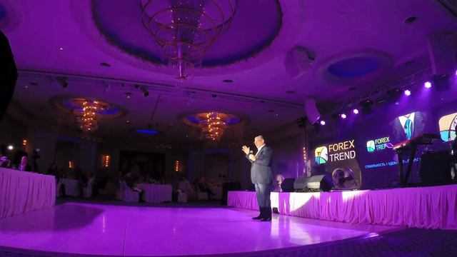 Словацкий певец Карл — I Who Have Nothing