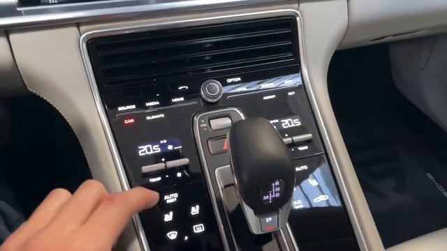Porsche Panamera - TURBO*ST*PDLS*CHRONO*ZÁRUKA*CZ
