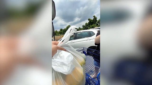 БЕСПЛАТНАЯ ЕДА В USA / БАНК ЕДЫ. СКОЛЬКО И КАК МНОГО?!