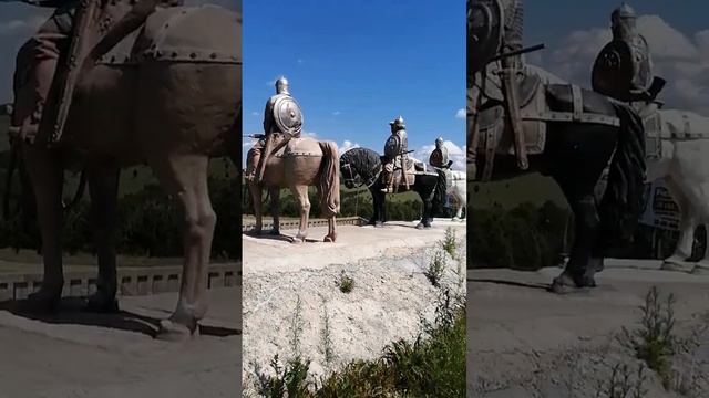 Стоянка с 3-мя Богатырями. трасса Красноярский край-Иркутская обл. ⚠️Не проскочить мимо!