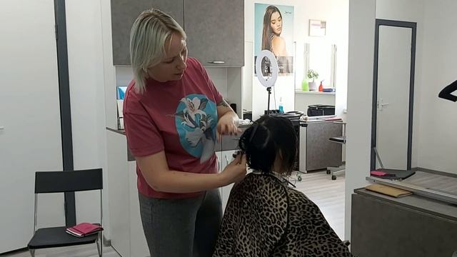 Показательная стрижка боб-каре для начинающих