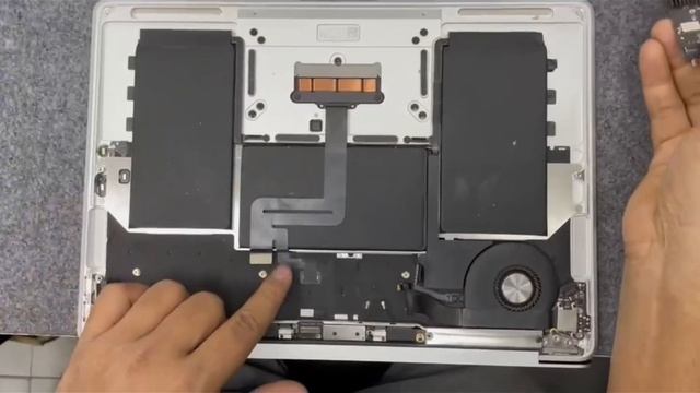 Mac Apple A2179 Battery Change