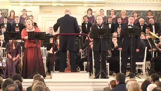 1. Requiem и Kyrie (квартет солистов, хор)