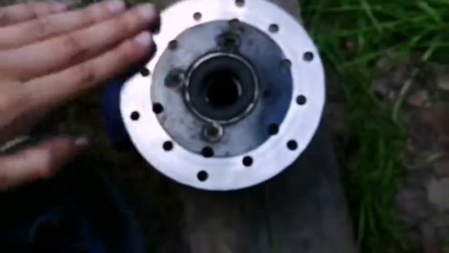 Появился шелест в колесе окозалось, что это просто не было смазки в подшипниках.