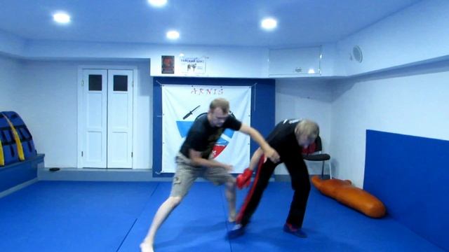 Керамбит - техника