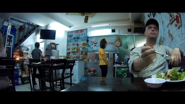 Трапеза в кафе у Кости - Нячанг - Вьетнам