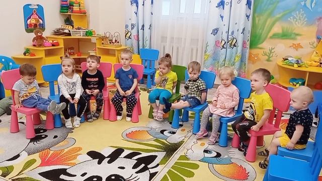 Павловский тракт (младшая группа). Труд няни