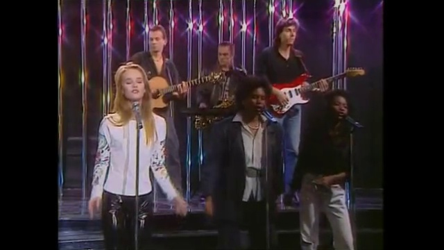 Vanessa Paradis - Au Charme Non Plus (Abril-90)