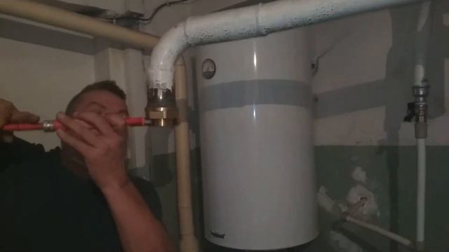 9657c0621e53543b38c27cc9dfce6986