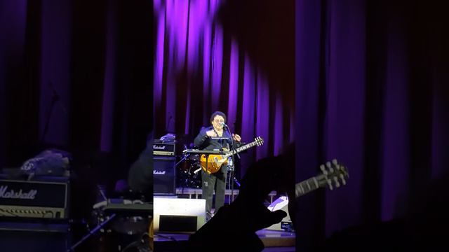 Ab18cdbadadd8980051a2bc1f36523fc