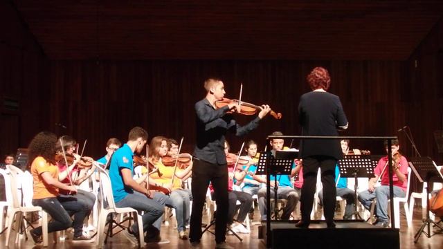Juan Diego Rey- Alfred Schnittke Suite In Old Style - Minuet And Fuga Viola
