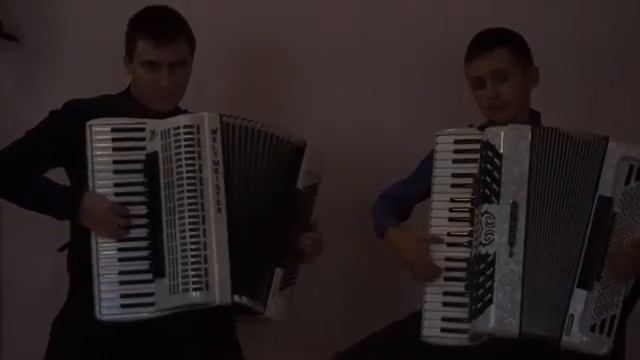 Е. Дербенко. Сельский вечерок. Исп. Р. Семеряк и Д. Гукин