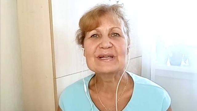 Текст песни ДИВНАЯ СТРАНА. Общение на встрече покупателей.