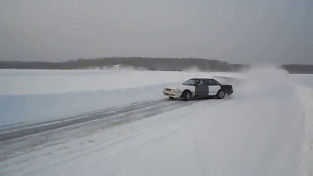 Ледовый Автодром оз. Балтым дрифт на Jzx81 Outside