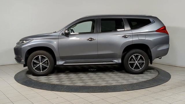 Mitsubishi Pajero Sport