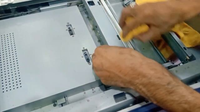 SCANNER CLEANING FOR GOOD PRINTING XEROX PHOTOCOPIER MACHINE